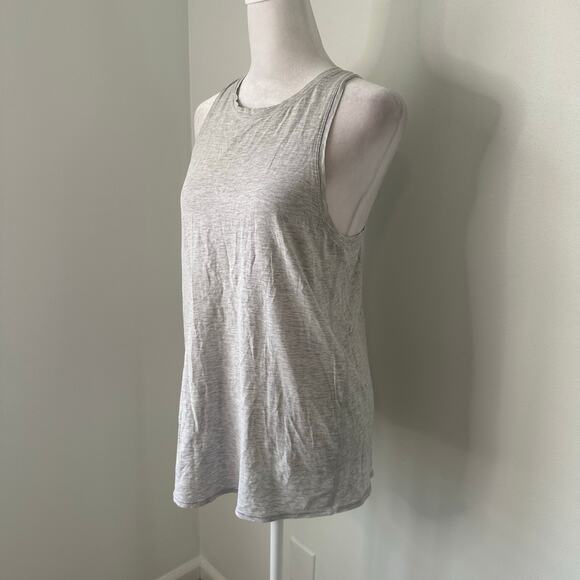 Lululemon light heather gray open-back sleeveless tank top - Picture 3 of 10